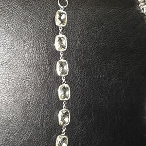 Chic Silver Bracelet with Clear Stones